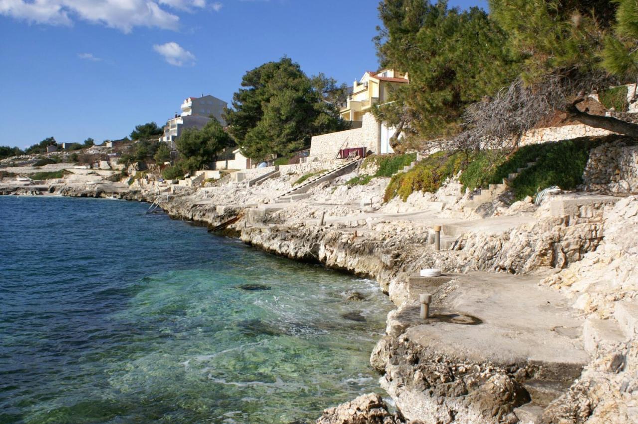 Apartments By The Sea Rastici, Ciovo - 11723 Trogir Bagian luar foto