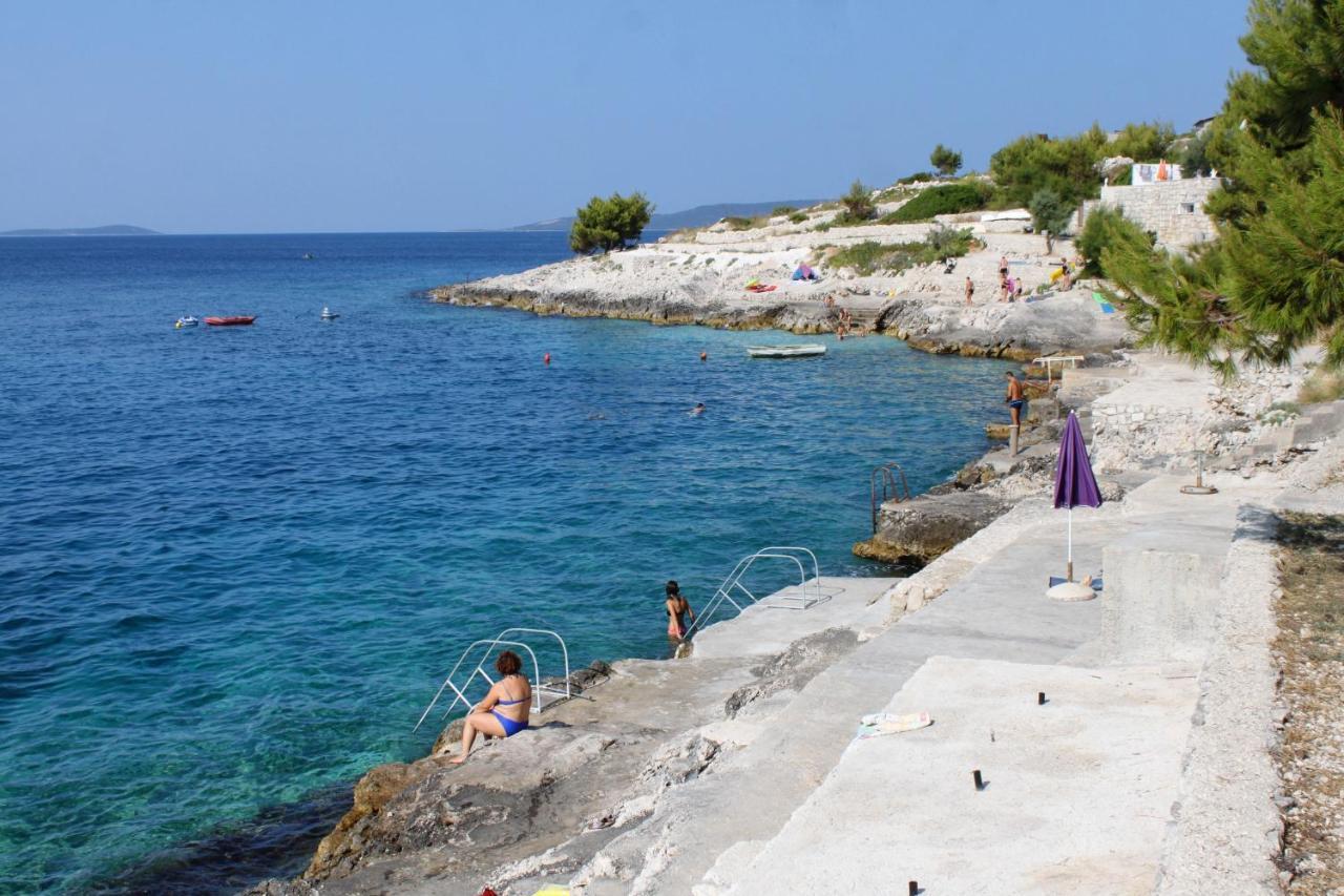 Apartments By The Sea Rastici, Ciovo - 11723 Trogir Bagian luar foto