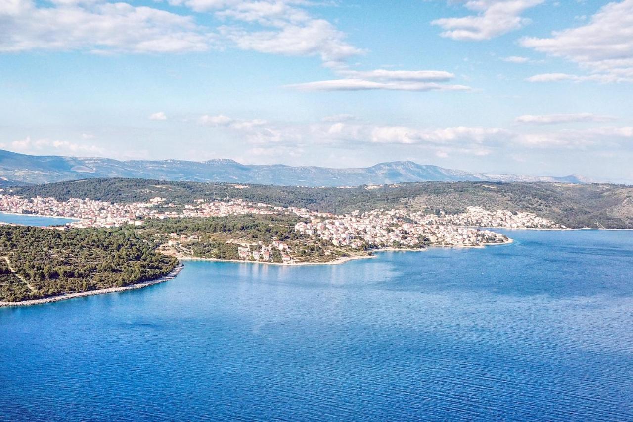 Apartments By The Sea Rastici, Ciovo - 11723 Trogir Bagian luar foto
