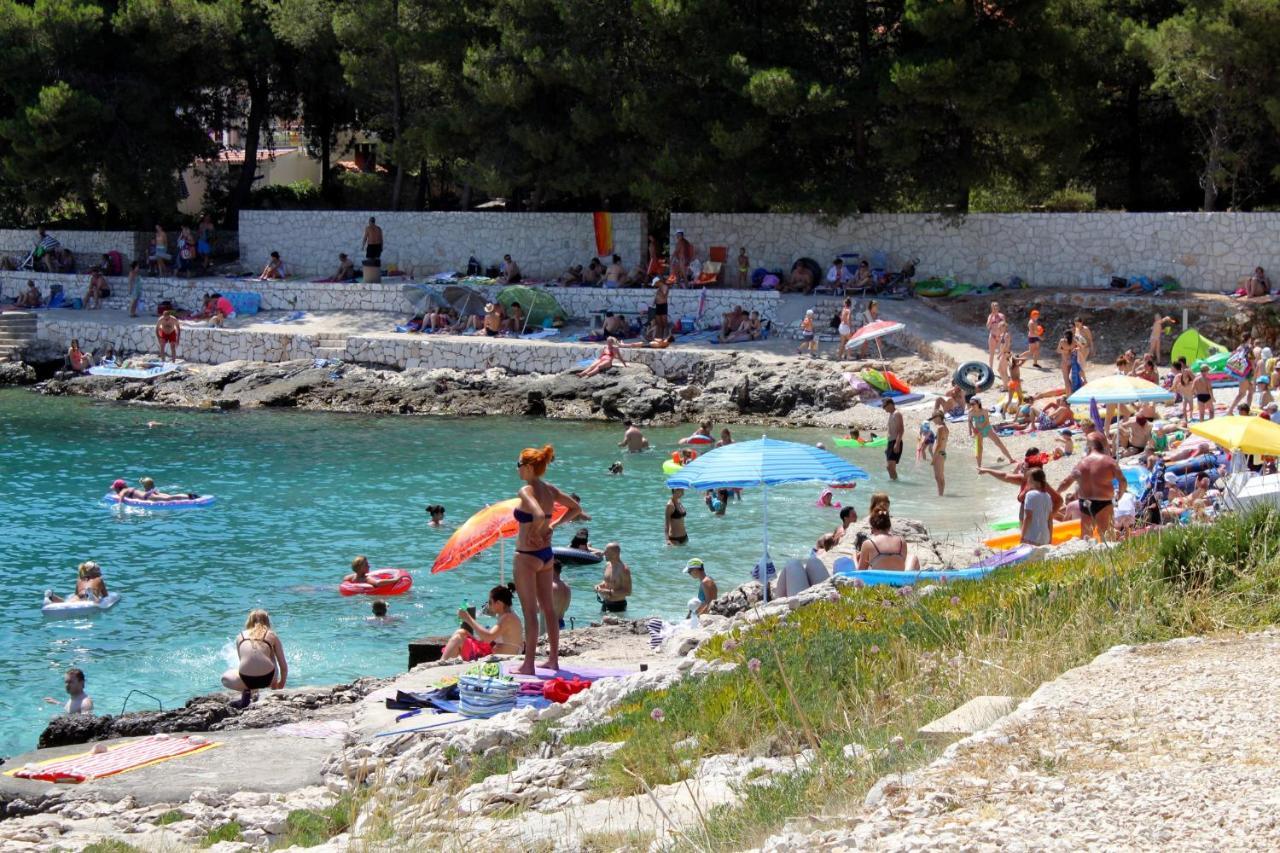 Apartments By The Sea Rastici, Ciovo - 11723 Trogir Bagian luar foto