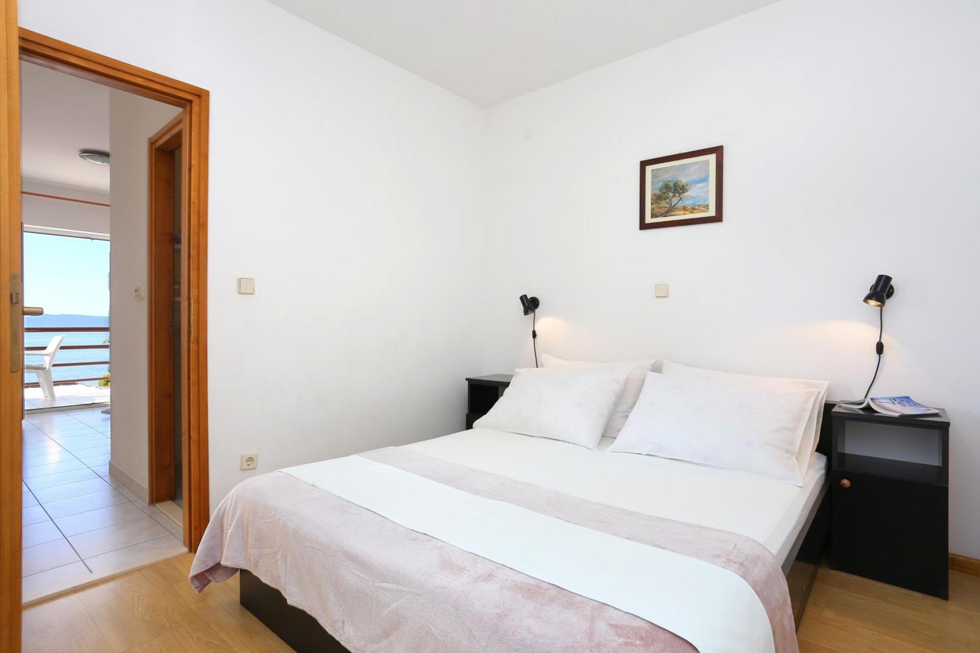 Apartments By The Sea Rastici, Ciovo - 11723 Trogir Ruang foto
